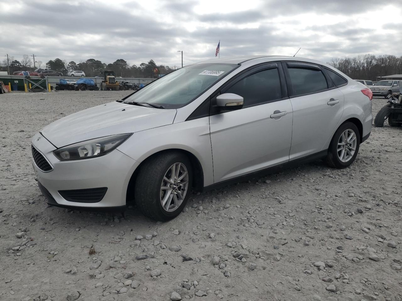 FORD FOCUS SE 2017