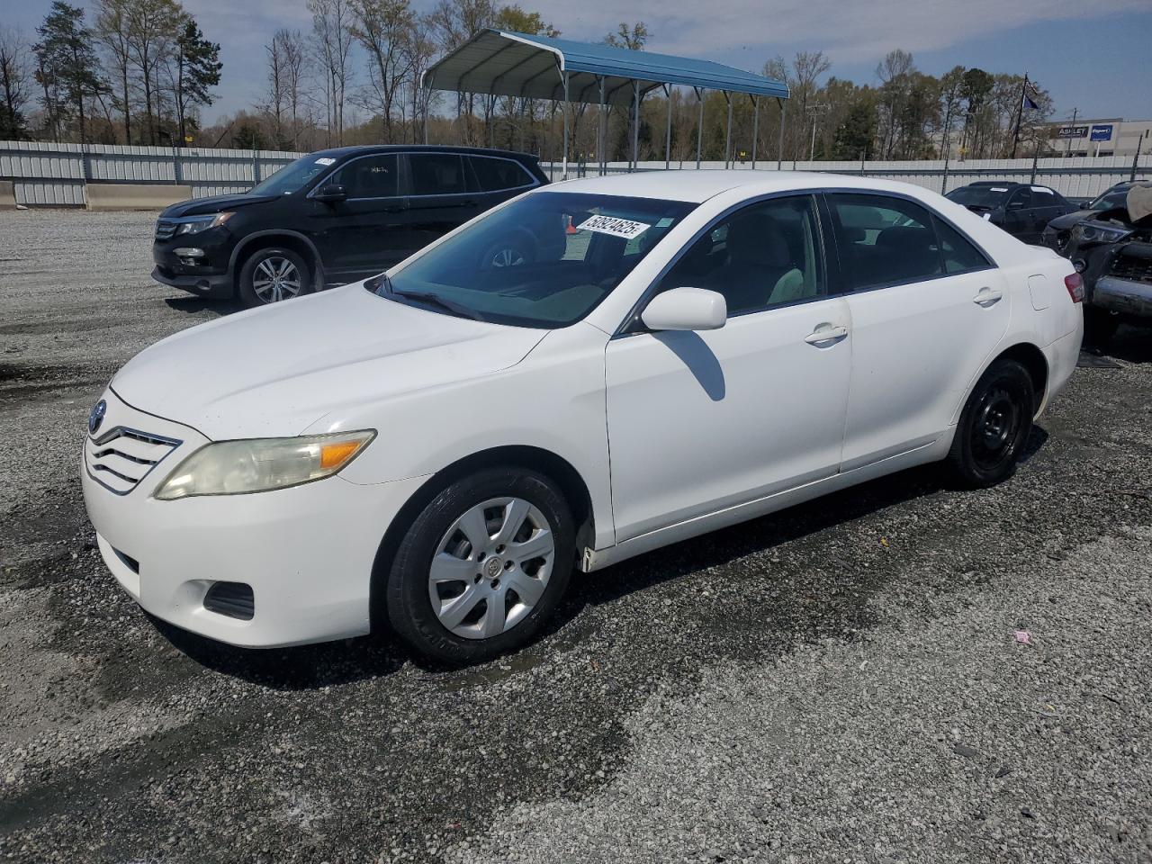 TOYOTA CAMRY BASE 2010