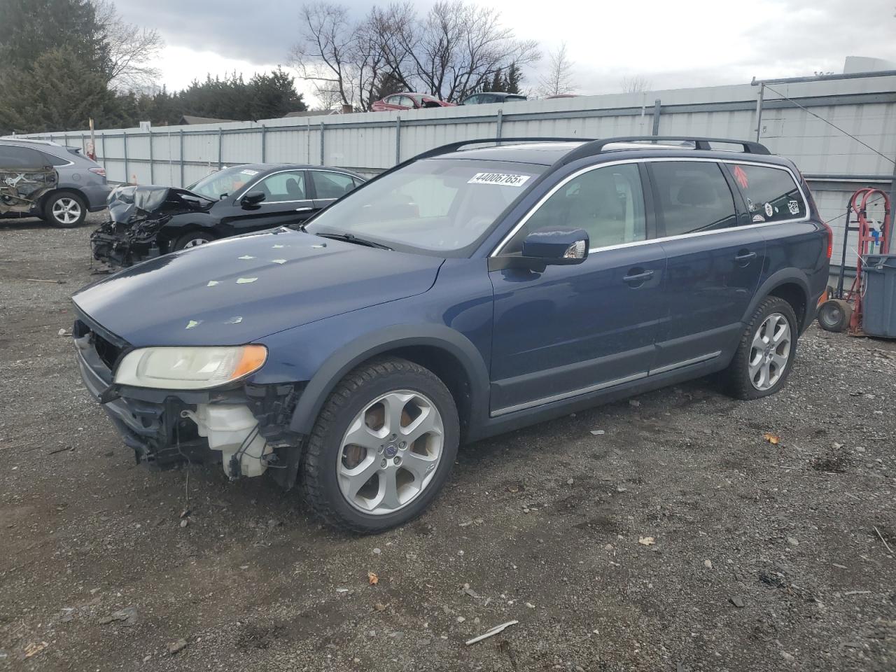 VOLVO XC70 T6 2011