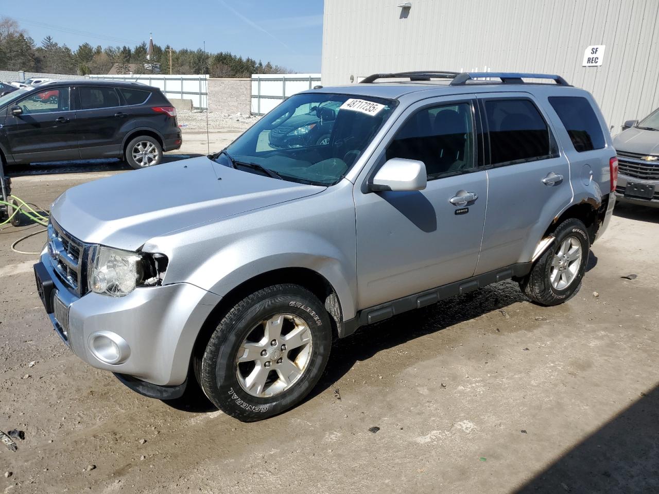 FORD ESCAPE LIM 2011