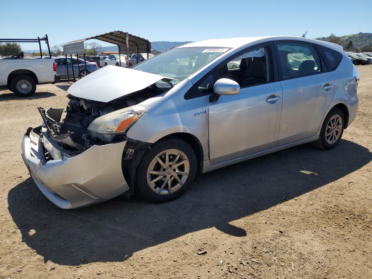 TOYOTA PRIUS V 2012
