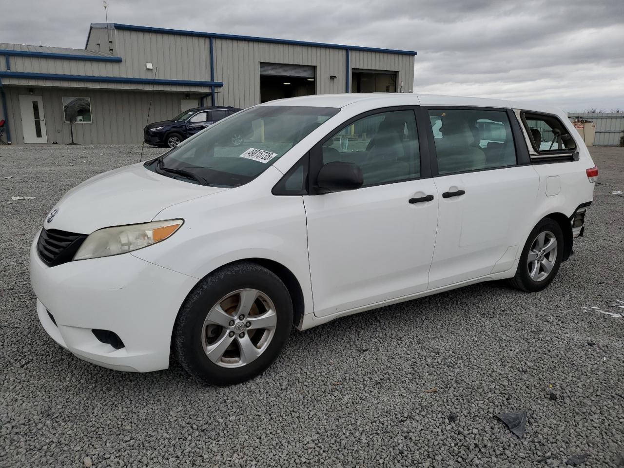 TOYOTA SIENNA 2013
