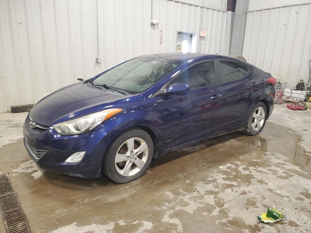 HYUNDAI ELANTRA GL 2013
