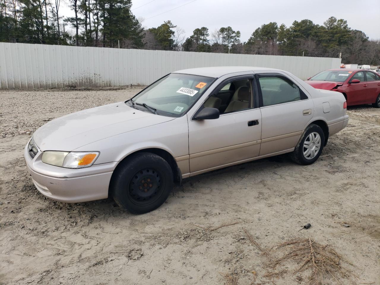 TOYOTA CAMRY CE 2001