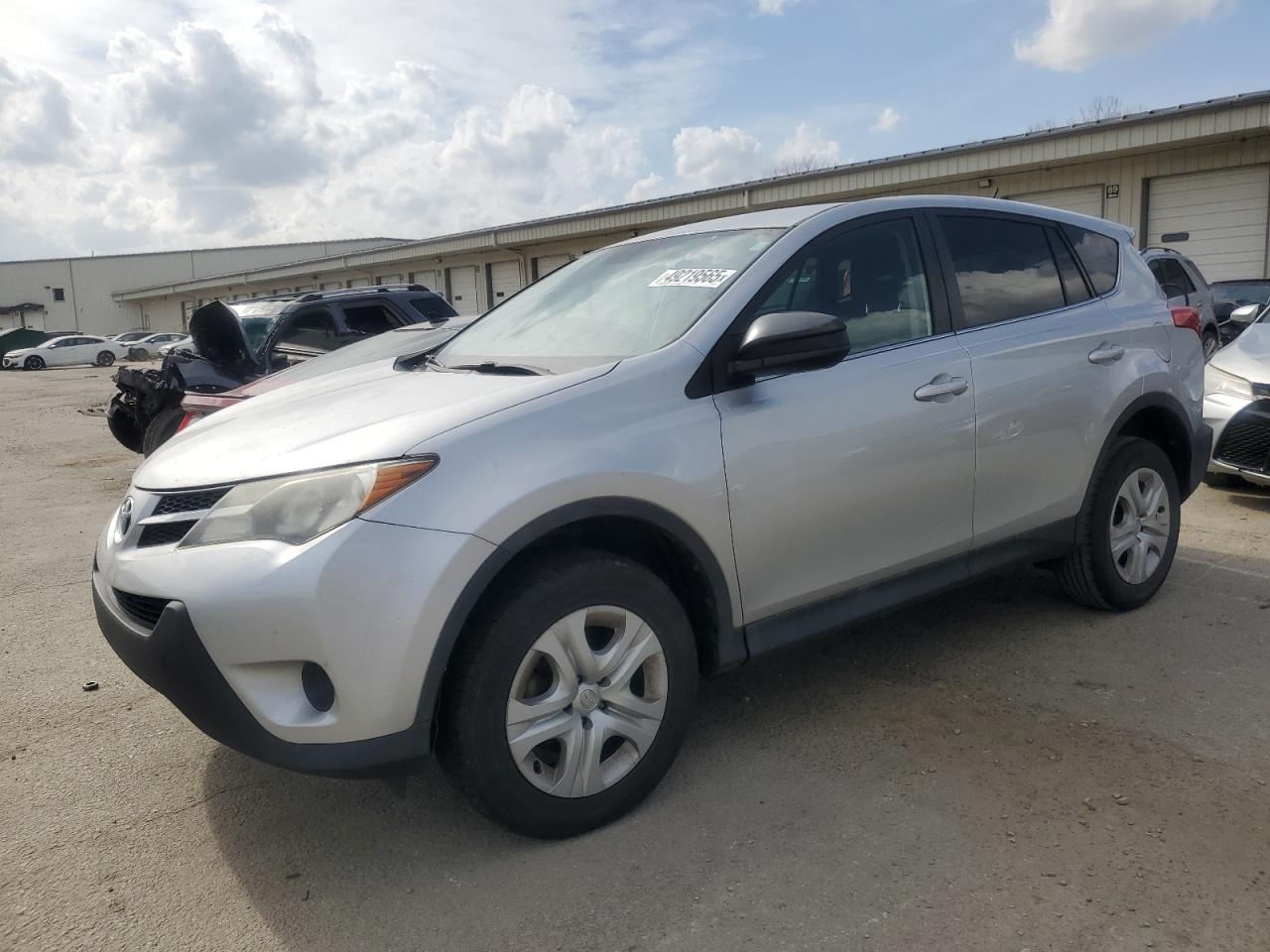 TOYOTA RAV4 LE 2014