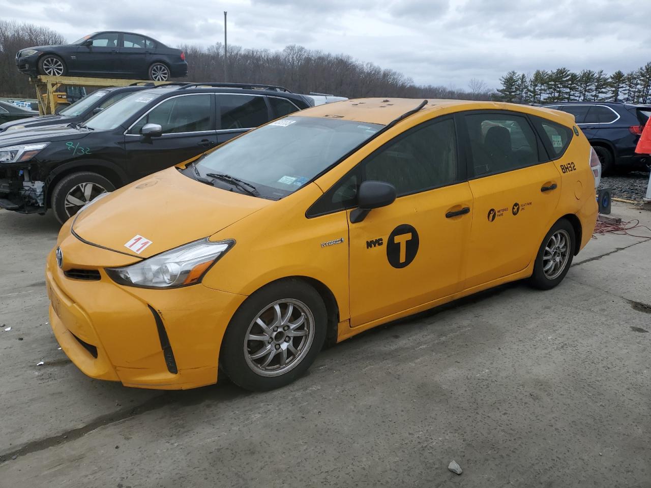 TOYOTA PRIUS V 2016