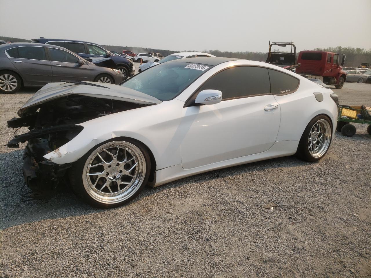 HYUNDAI GENESIS CO 2015