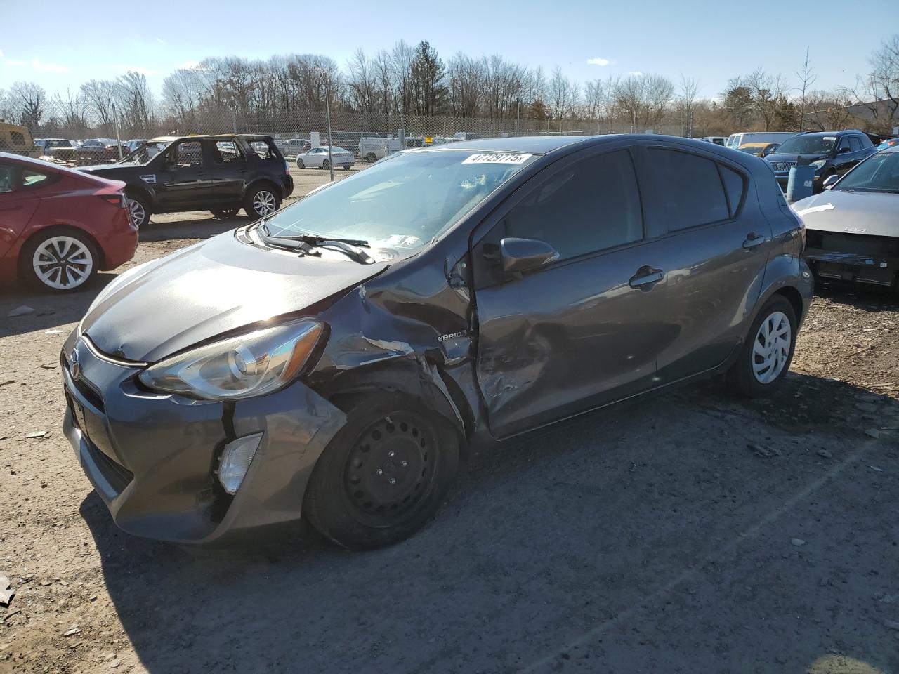 TOYOTA PRIUS C 2015