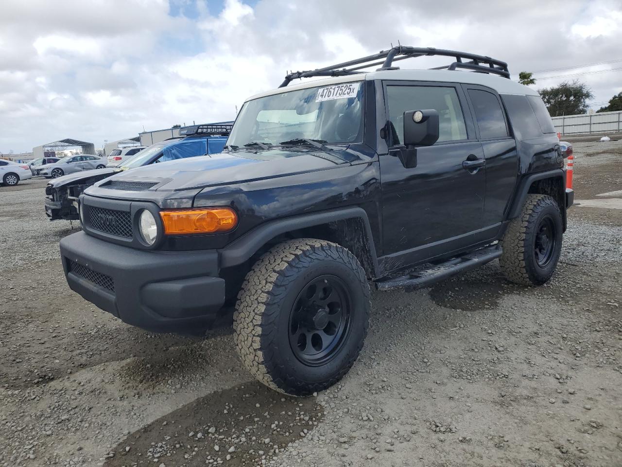 TOYOTA FJ CRUISER 2014