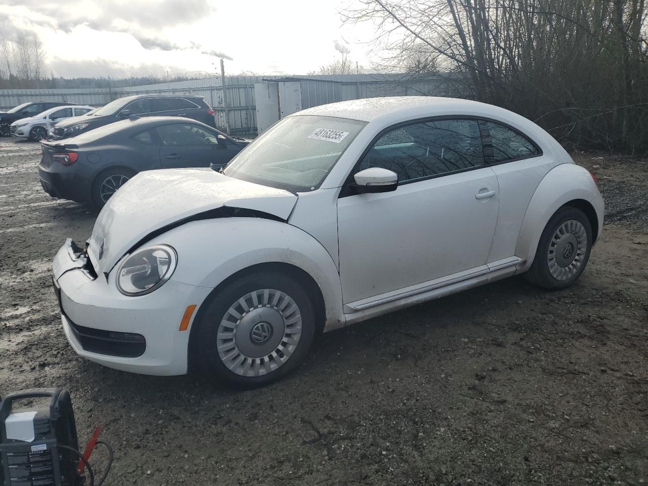 VOLKSWAGEN BEETLE 2014