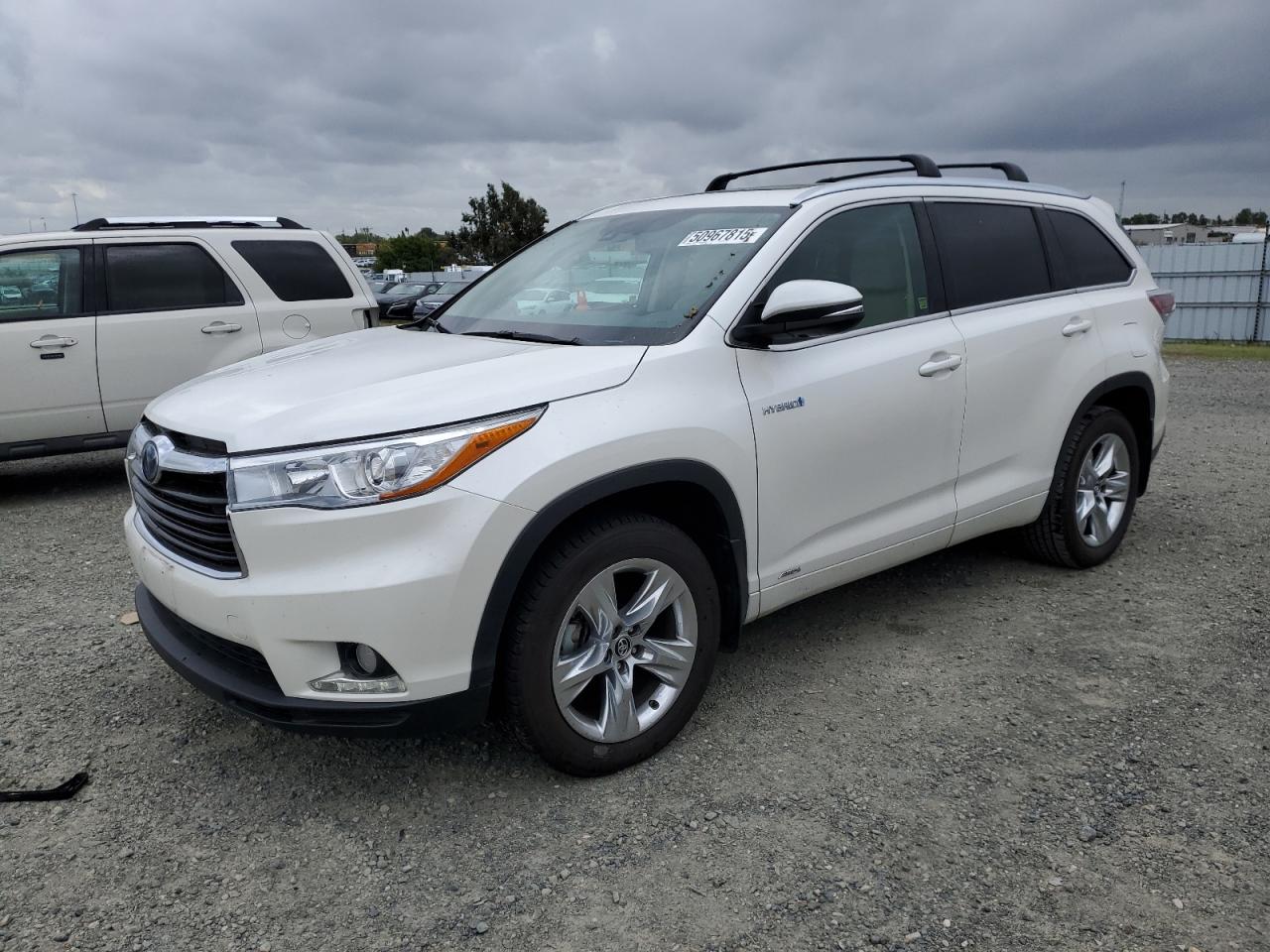 TOYOTA HIGHLANDER 2016