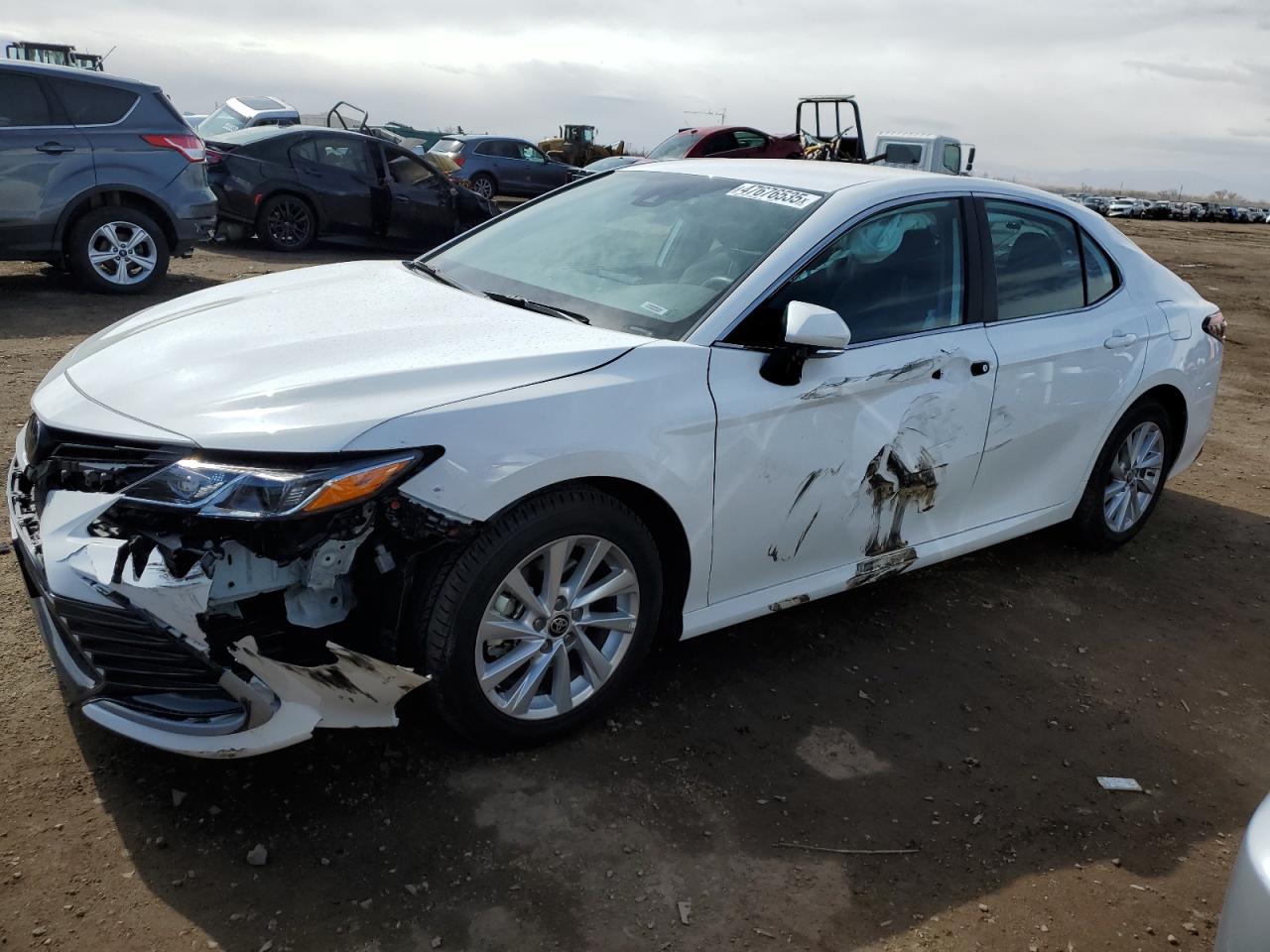 TOYOTA CAMRY 2024