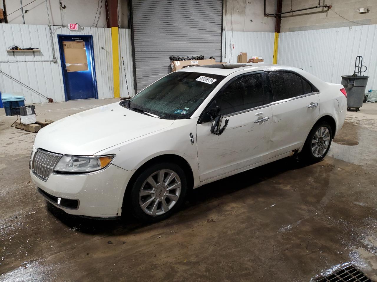 LINCOLN MKZ 2010