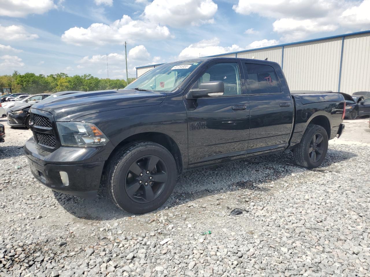RAM 1500 SLT 2018