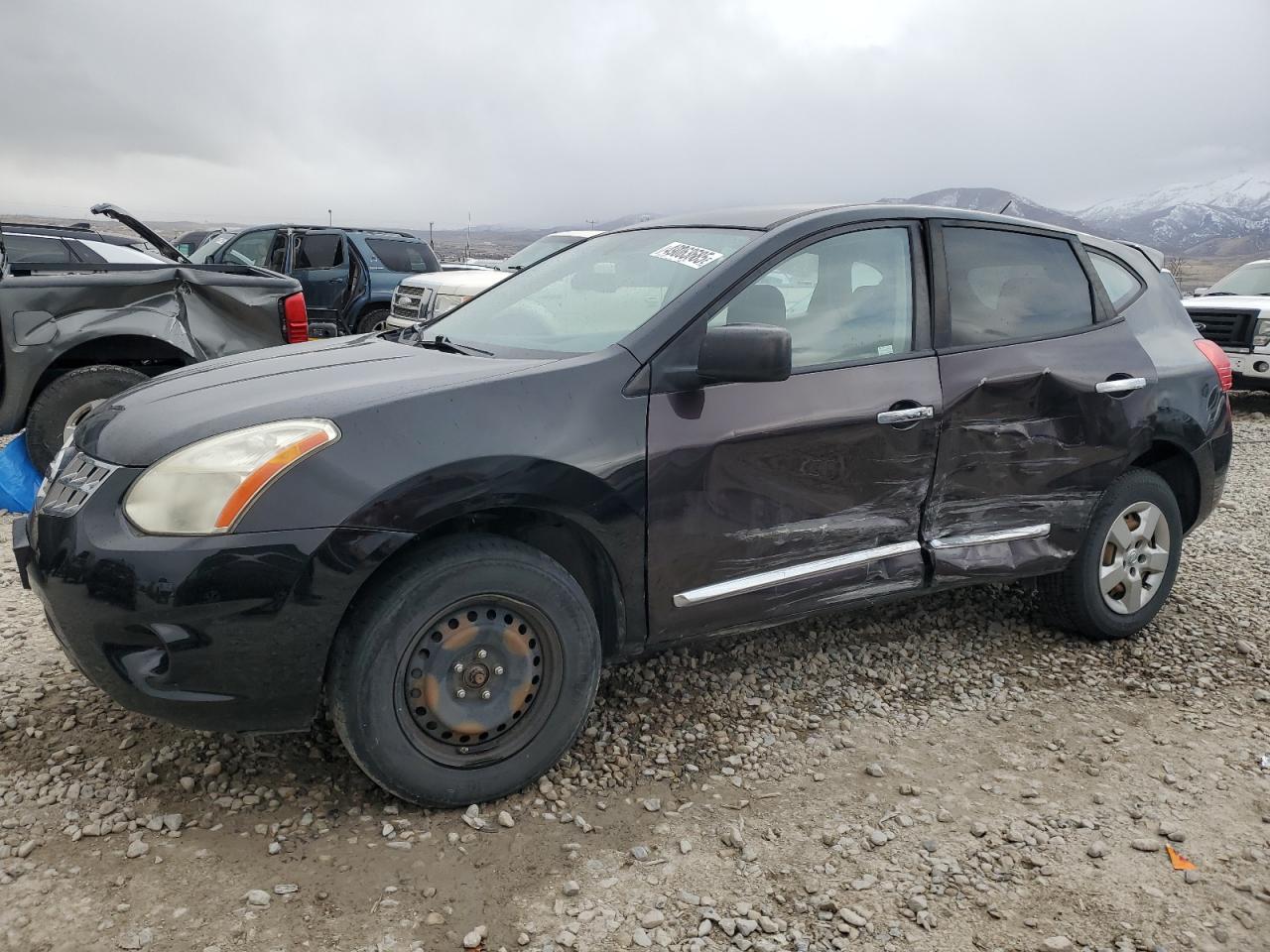 NISSAN ROGUE S 2012