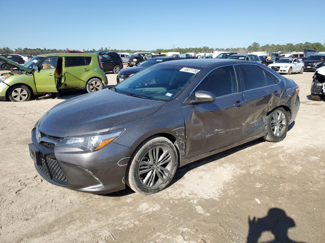 TOYOTA CAMRY LE 2017