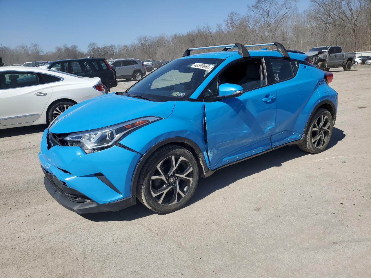 TOYOTA C-HR XLE 2019