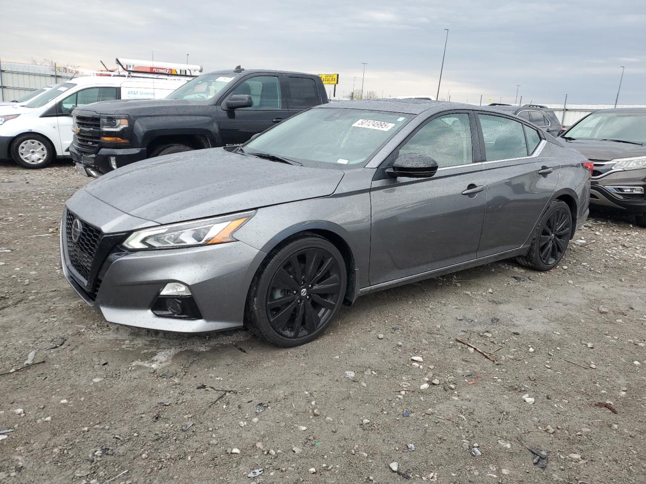 NISSAN ALTIMA SR 2022
