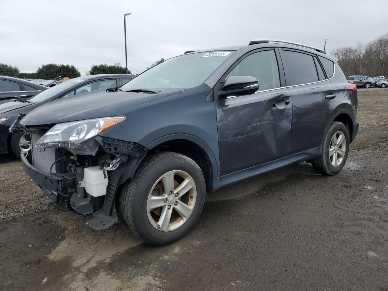 TOYOTA RAV4 XLE 2014