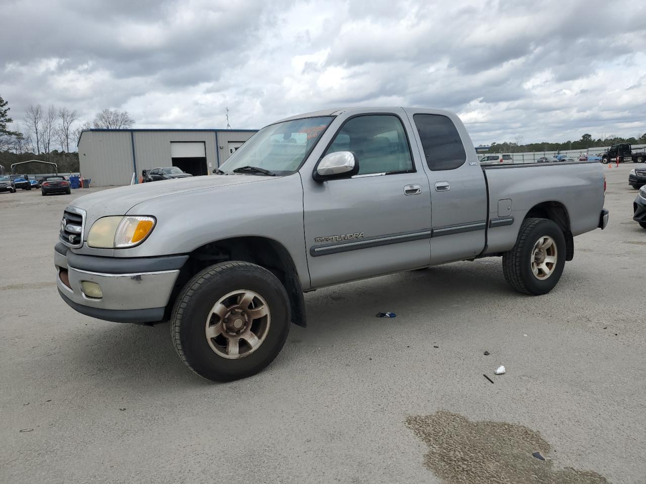 TOYOTA TUNDRA ACC 2001