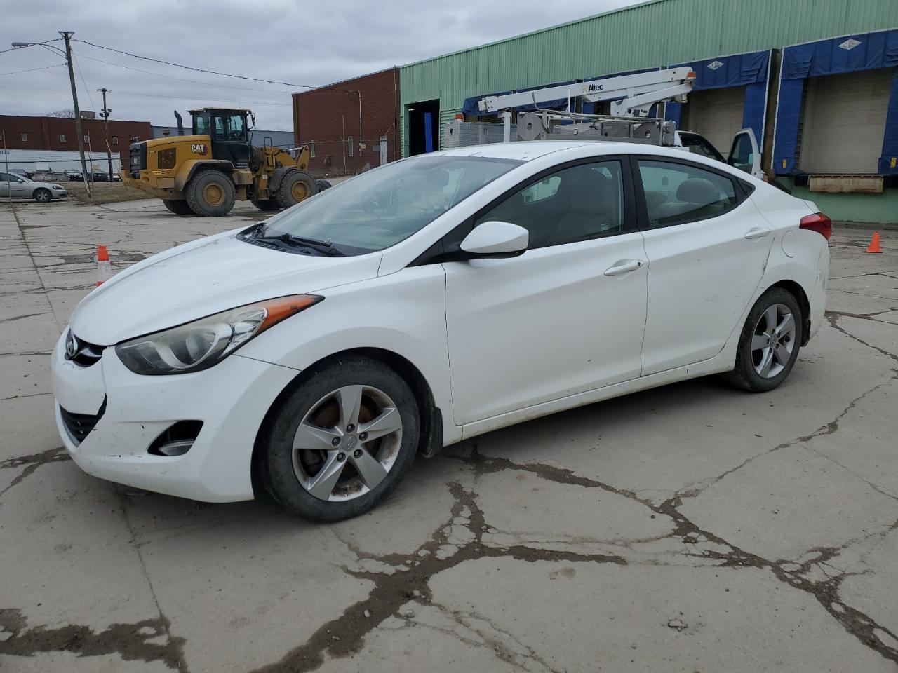 HYUNDAI ELANTRA GL 2013