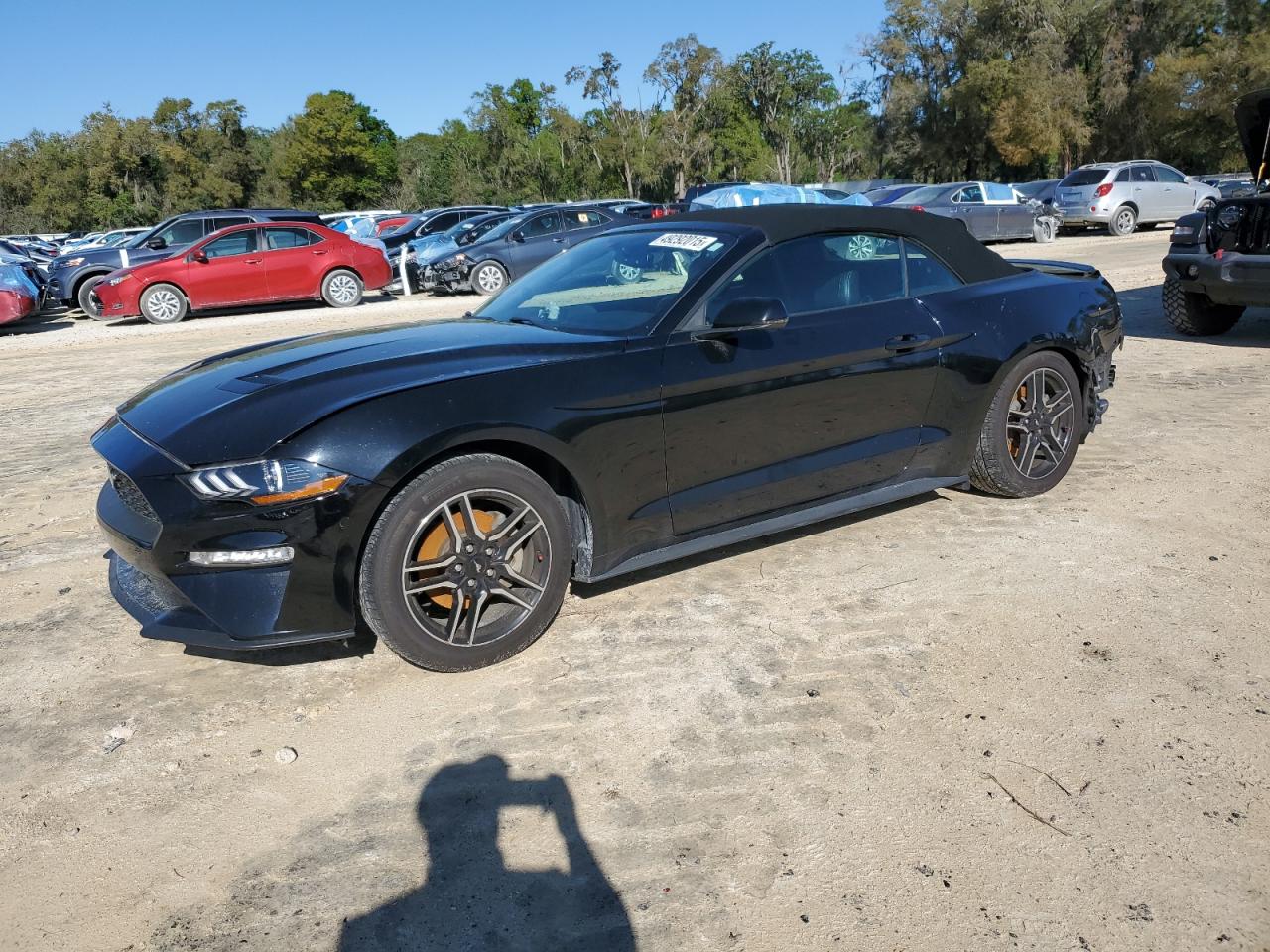 FORD MUSTANG 2020