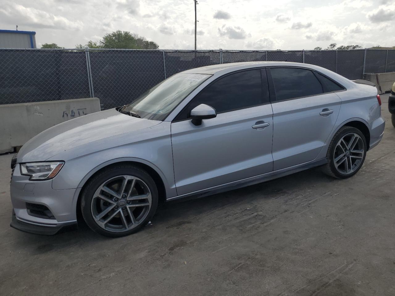 AUDI A3 PREMIUM 2020