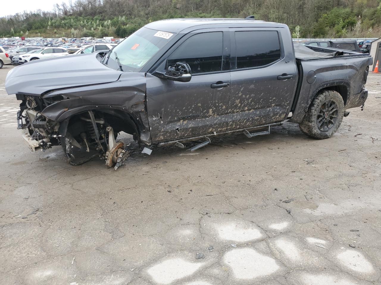 TOYOTA TUNDRA CRE 2023