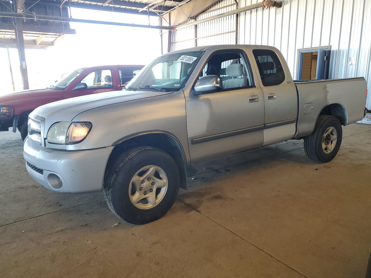 TOYOTA TUNDRA ACC 2004