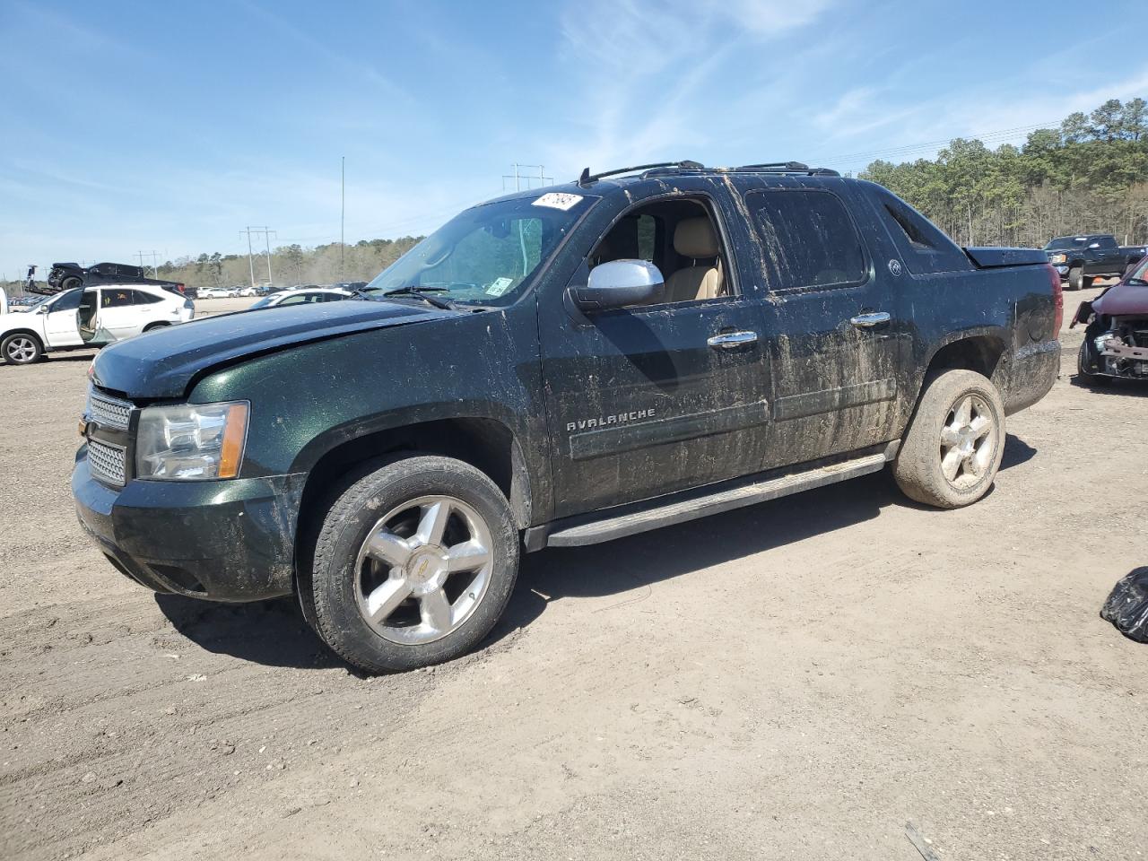 CHEVROLET AVALANCHE 2013