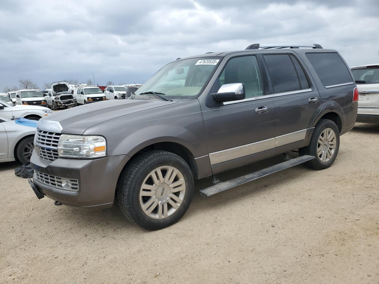 LINCOLN NAVIGATOR 2012