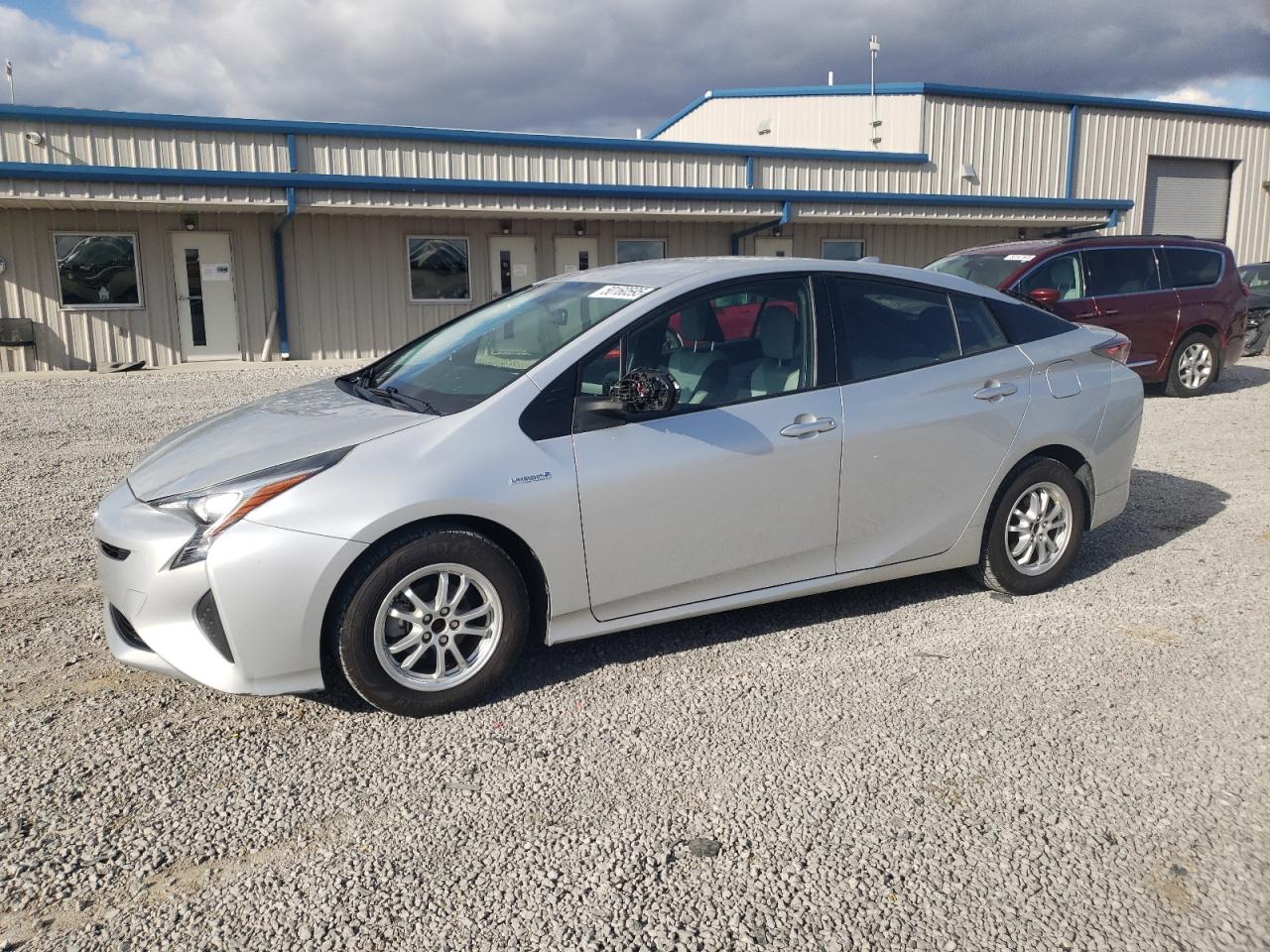 TOYOTA PRIUS 2016