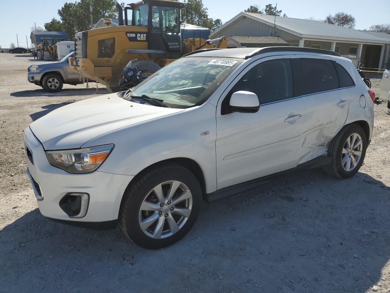MITSUBISHI OUTLANDER 2015