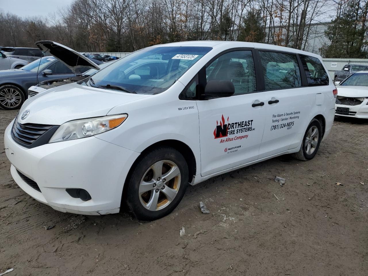 TOYOTA SIENNA 2013