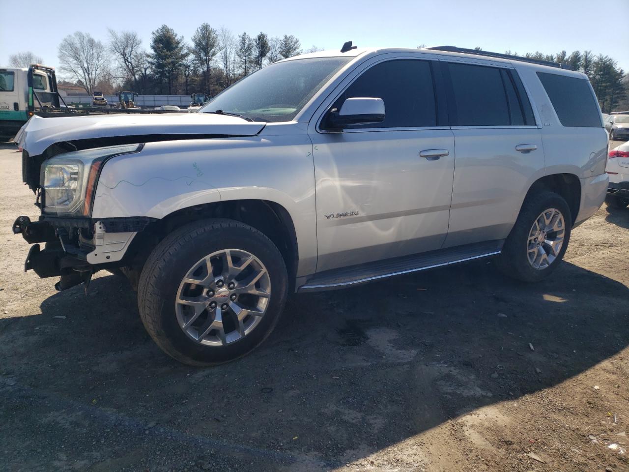 GMC YUKON SLE 2015