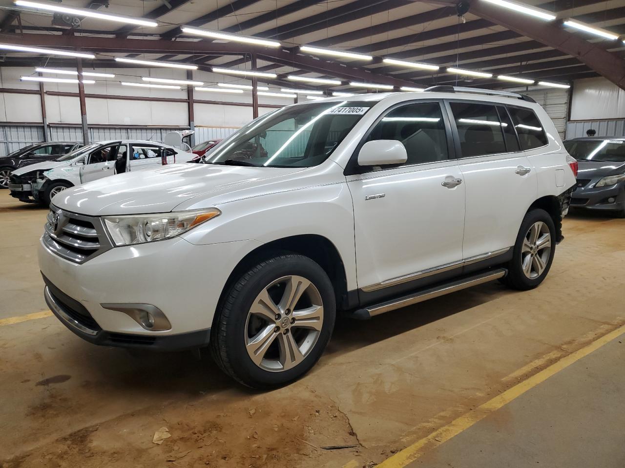 TOYOTA HIGHLANDER 2011
