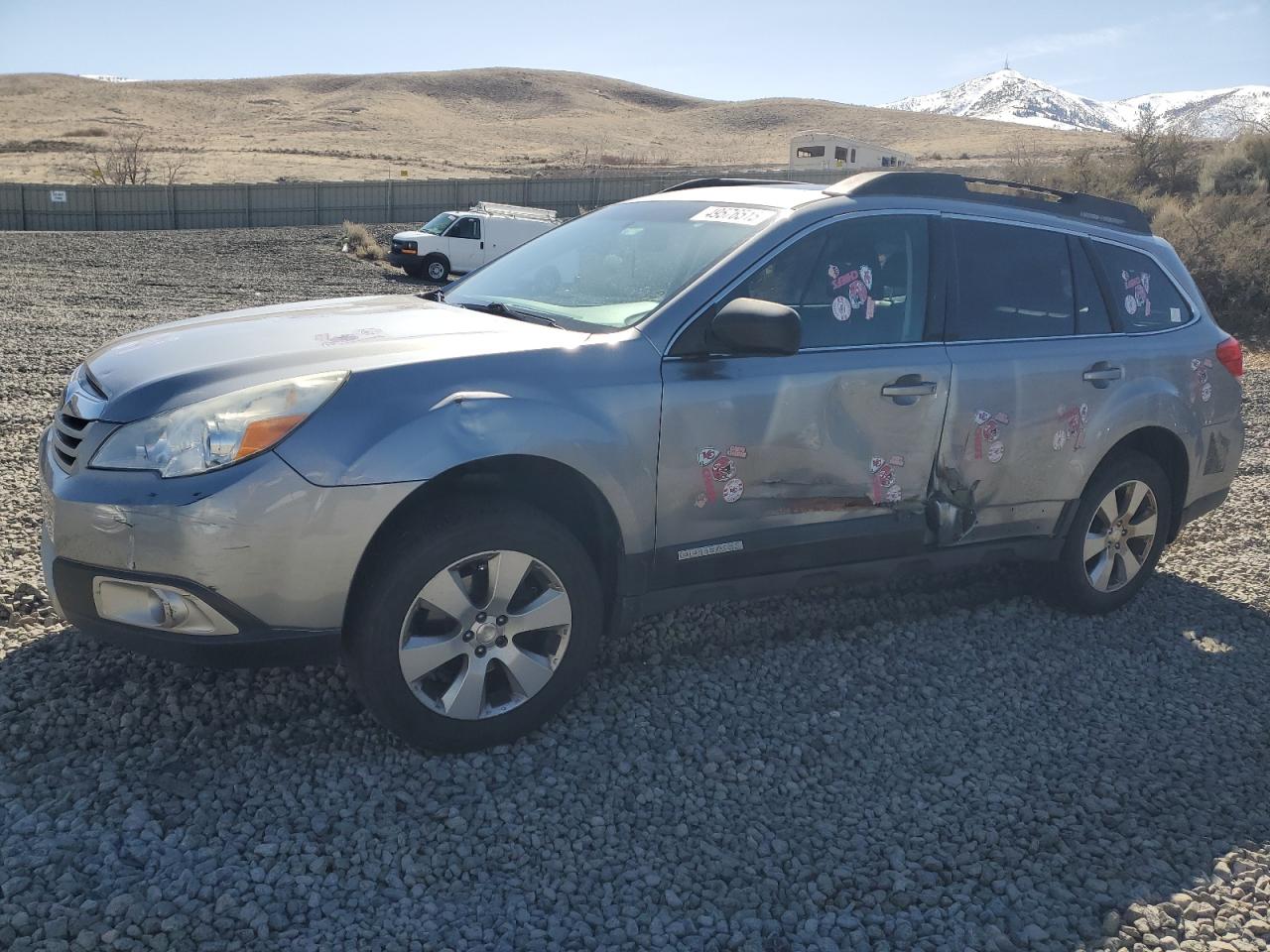 SUBARU OUTBACK 2. 2011