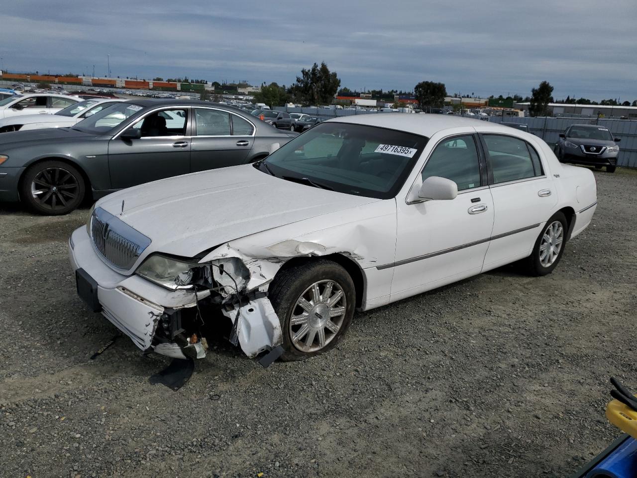 LINCOLN TOWN CAR S 2011