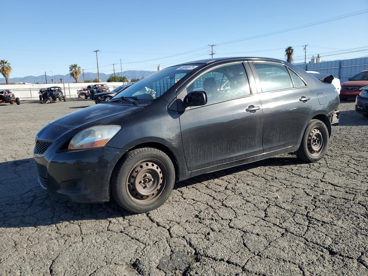 TOYOTA YARIS 2010
