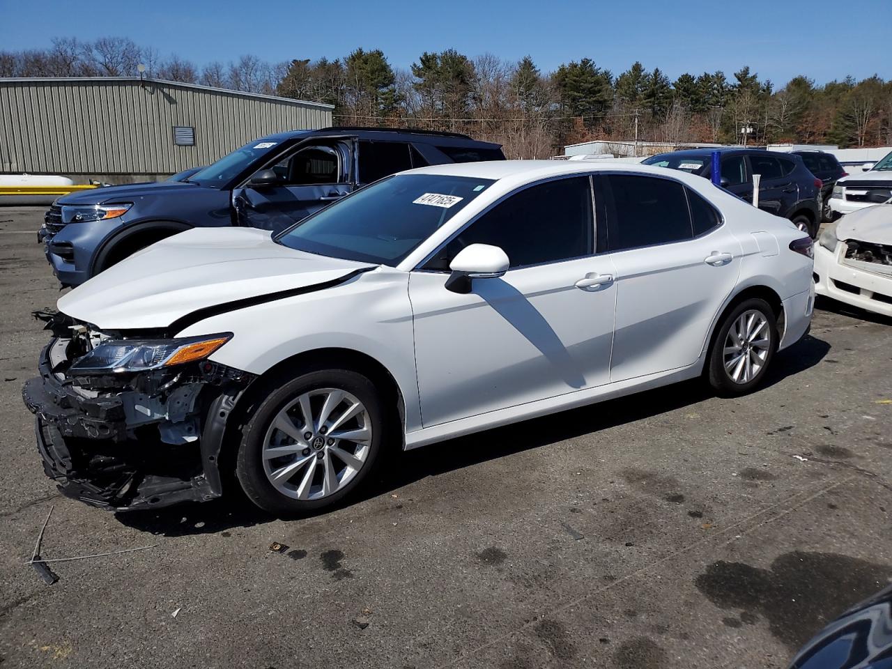 TOYOTA CAMRY LE 2024