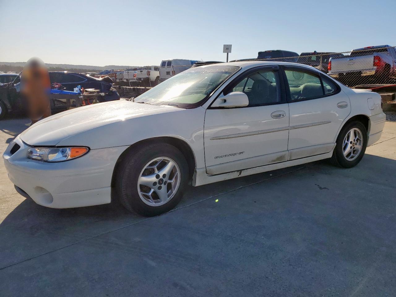 PONTIAC GRAND PRIX 2002