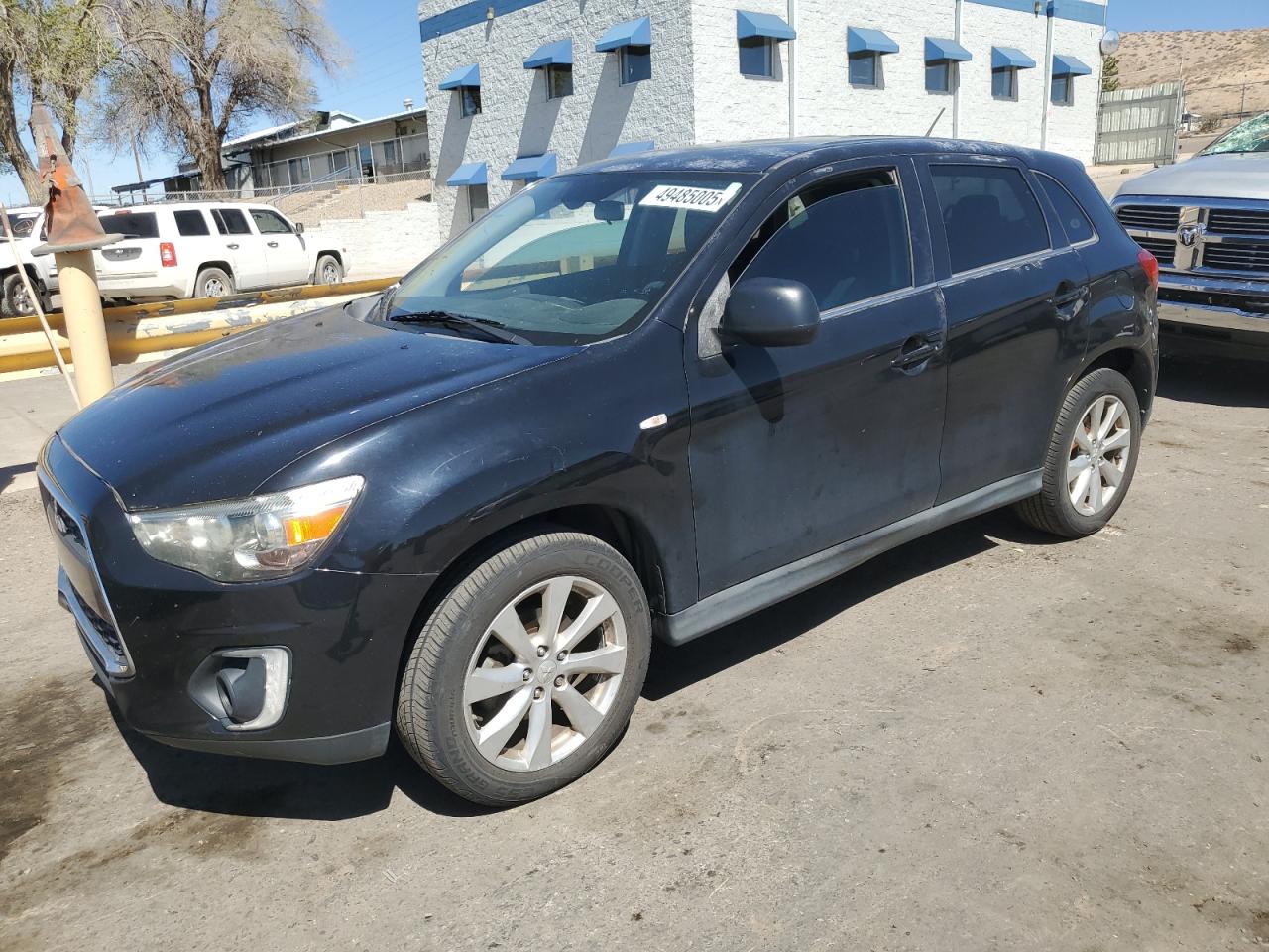 MITSUBISHI OUTLANDER 2015