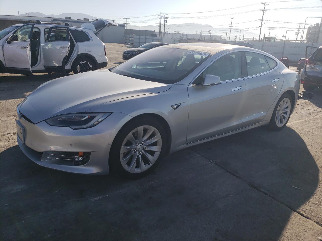TESLA MODEL S 2018