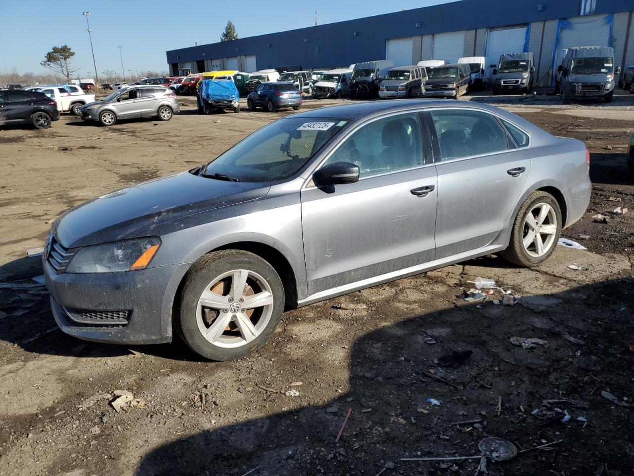 VOLKSWAGEN PASSAT SE 2013