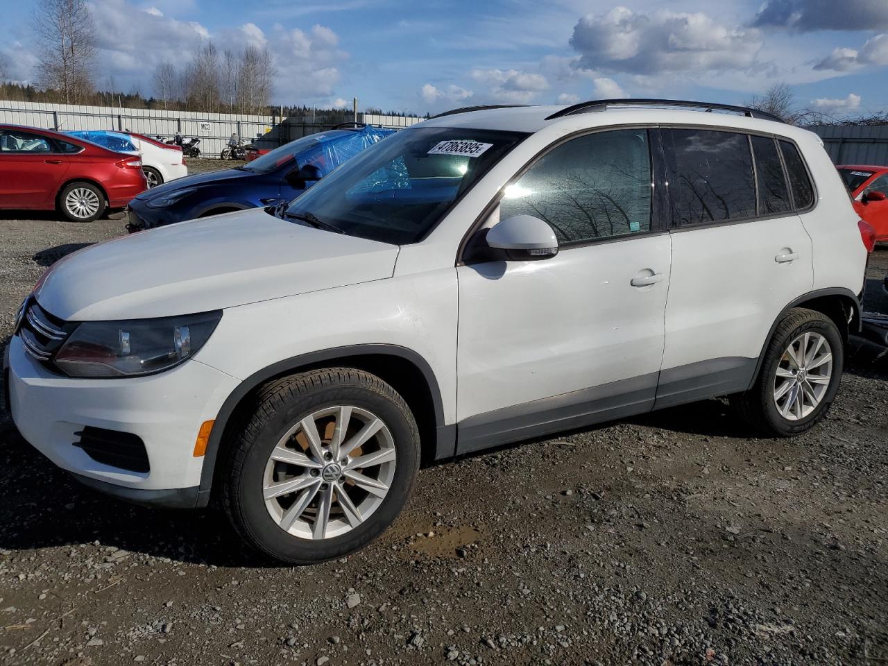 VOLKSWAGEN TIGUAN S 2017