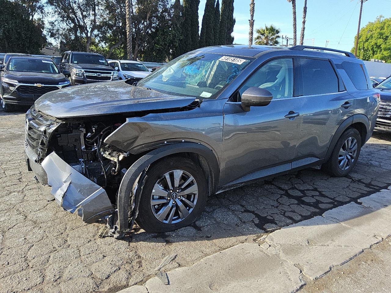 NISSAN PATHFINDER 2025