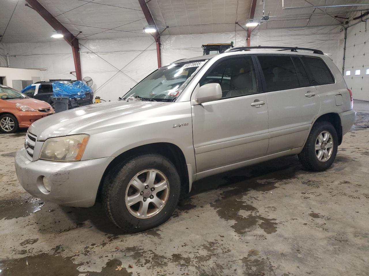 TOYOTA HIGHLANDER 2002