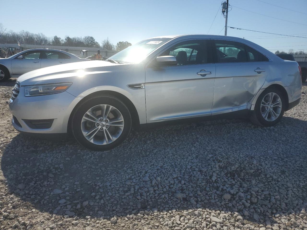 FORD TAURUS SEL 2013