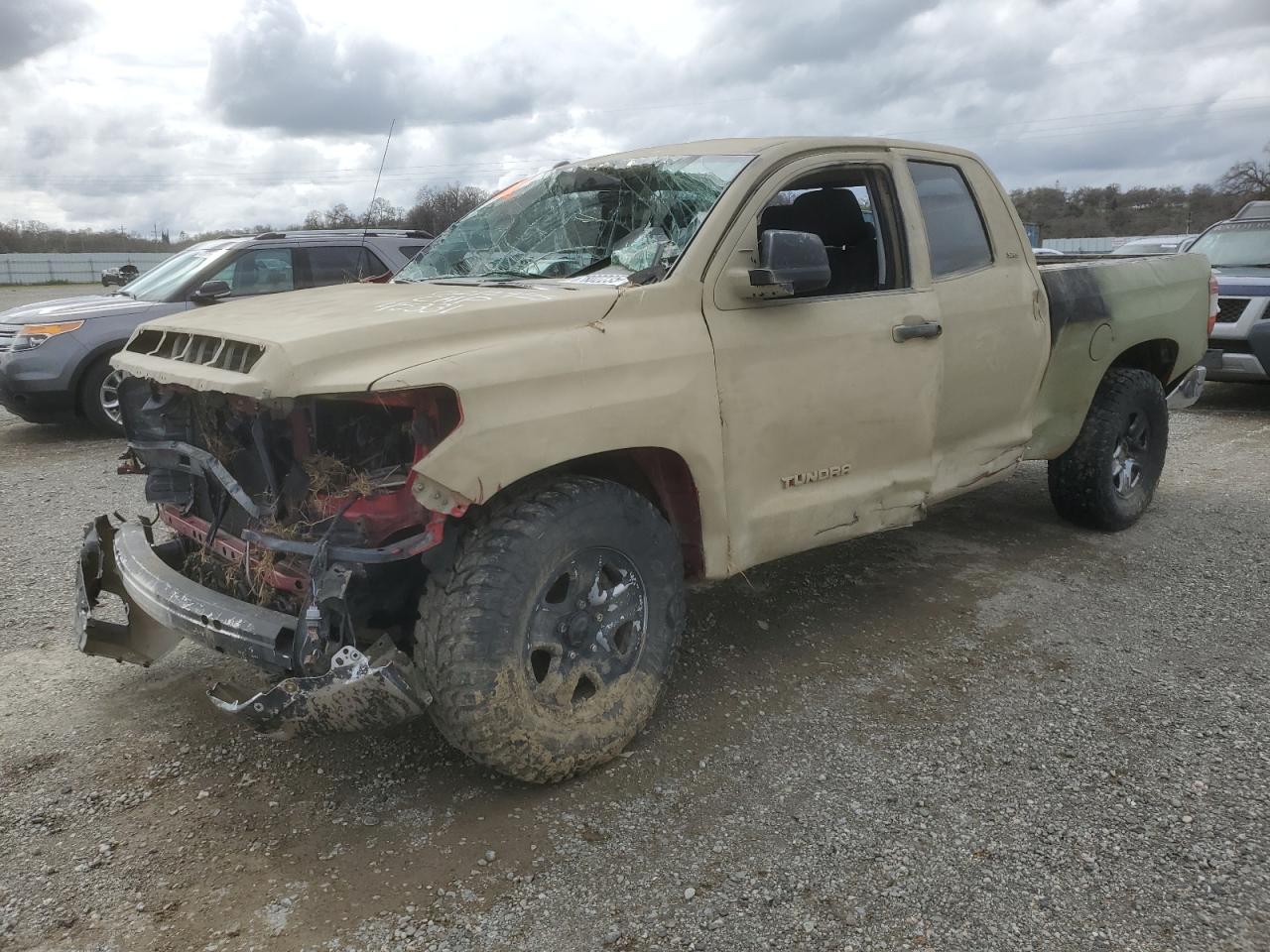 TOYOTA TUNDRA DOU 2015