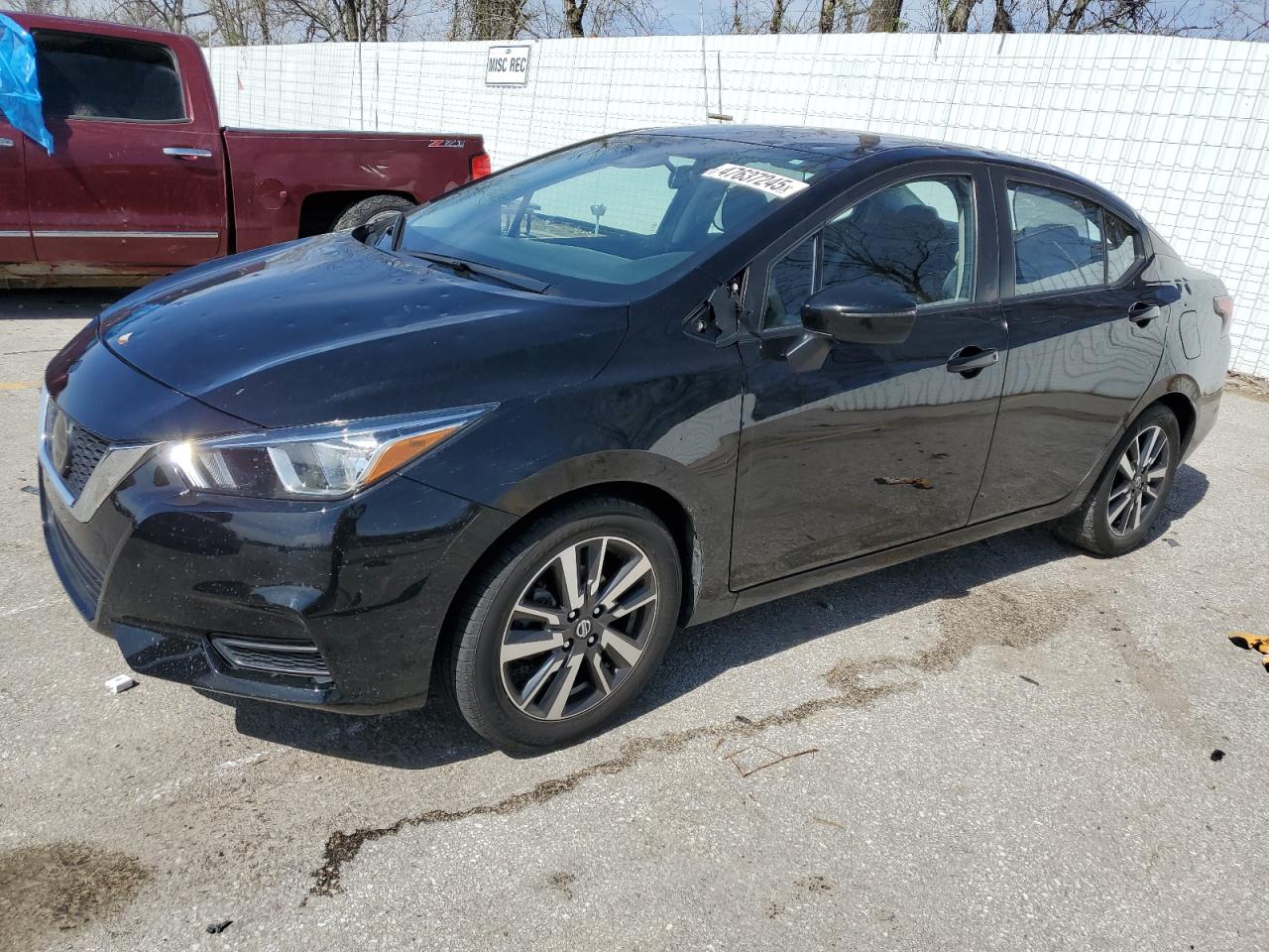 NISSAN VERSA SV 2021